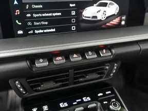 Porsche 911 Carrera 2025