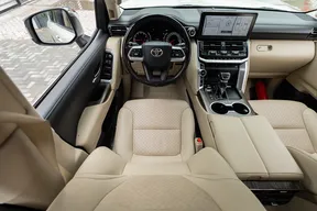 Toyota Land Cruiser 2023