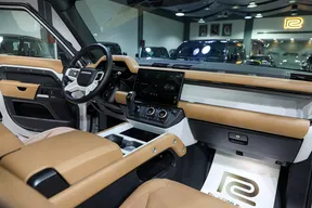 Land Rover Defender 110 2026