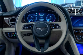 Bentley Bentayga 2023