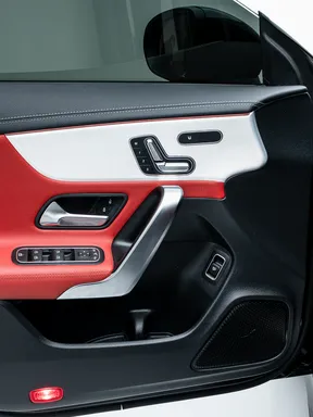 Mercedes-Benz CLA 35 AMG 2023