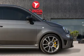 Abarth 695 2024