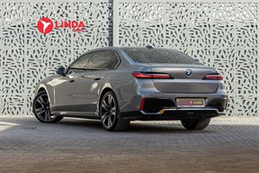 BMW 7 Series 740 2023