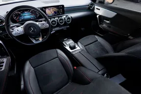 Mercedes-Benz A-Class 200 2021