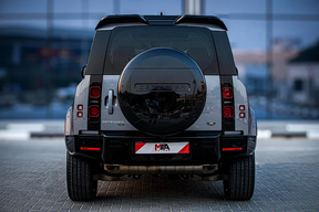 Land Rover Defender 110 2022