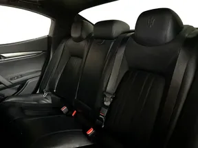 Maserati Ghibli GT 2021
