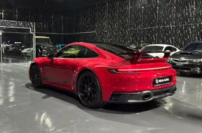 Porsche 911 Carrera GTS 2024