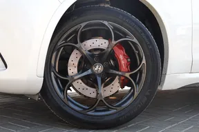 Alfa Romeo Stelvio Quadrifoglio 2019