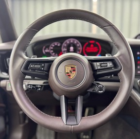 Porsche Panamera 4 2025