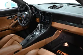 Porsche 911 Turbo S 2017