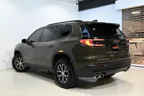 GMC Acadia 2024