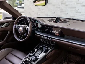 Porsche 911 Carrera 2024