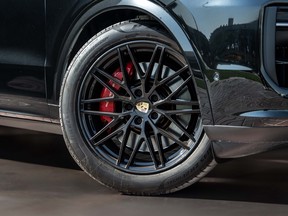 Porsche Cayenne 2024