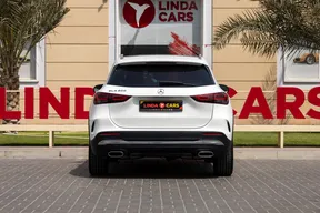 Mercedes-Benz GLA 200 2021