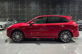 Porsche Cayenne GTS 2016