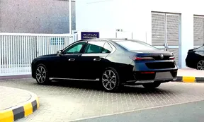 BMW 7 Series 735 2025