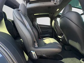 Tesla Model X 2023