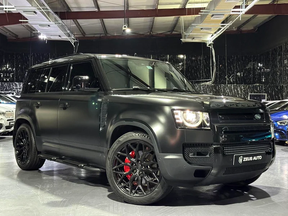 Land Rover Defender 110 2023