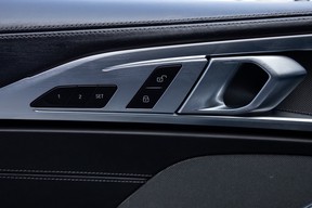 BMW 8 Series M850 2022