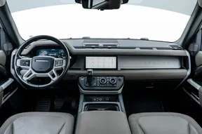 Land Rover Defender 110 2021