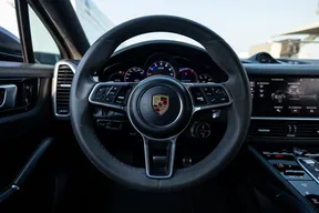 Porsche Cayenne GTS Coupé 2021