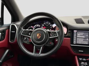 Porsche Cayenne 2020