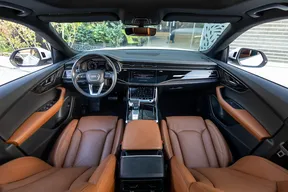 Audi Q8 2023