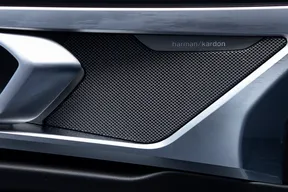 BMW 8 Series M850 2022