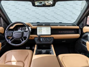 Land Rover Defender 110 2025