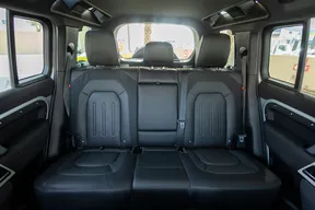 Land Rover Defender 110 2021