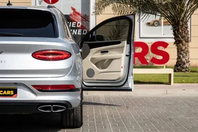 Bentley Bentayga 2022