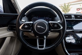 Jaguar XE 2020