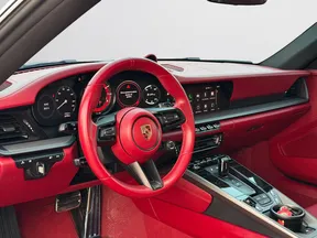 Porsche 911 Carrera 2024