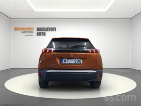 Peugeot 2008 2021