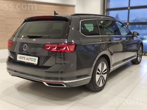Volkswagen Passat GTE 2021
