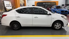 Nissan Sunny 2020
