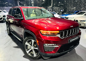 Jeep Grand Cherokee 2024