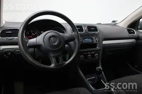 Volkswagen Golf 2013