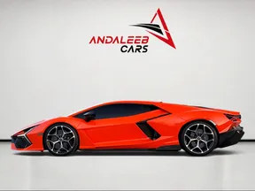 Lamborghini Revuelto 2024
