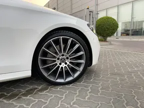 Mercedes-Benz E-Class 300 2021