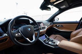 BMW 3 Series 330 2019