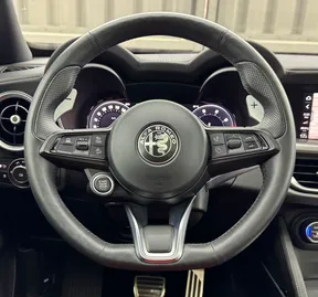 Alfa Romeo Stelvio 2024