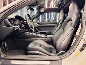 Porsche 911 Carrera 2025