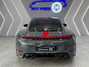 Porsche 911 Carrera 2025