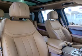 Land Rover Range Rover 2023