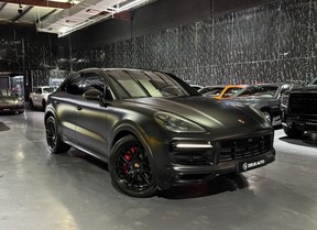 Porsche Cayenne GTS Coupé 2021