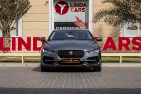 Jaguar XE 2020