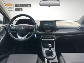 Hyundai i30 2021