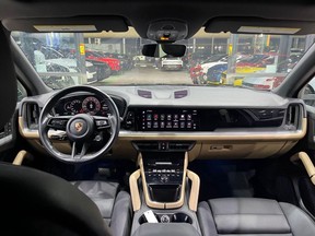 Porsche Cayenne 2024