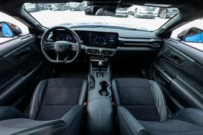 Ford Mustang Dark Horse 2024